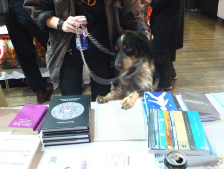 Small
      Publishers Fair dog 2006